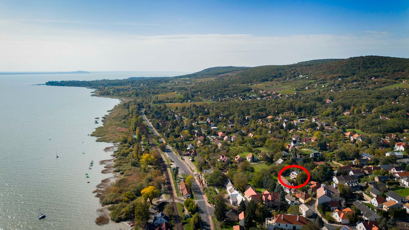 ELADÓ PANORÁMÁS CSALÁDI HÁZ BALATONSZEPEZDEN